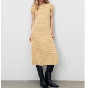 Zara Sweater Dress Short Sleeve Contrast Gold Crochet Detailing Knit Size Small